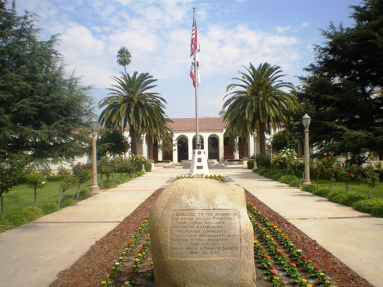 Azusa local area and buyer social infrastructure research